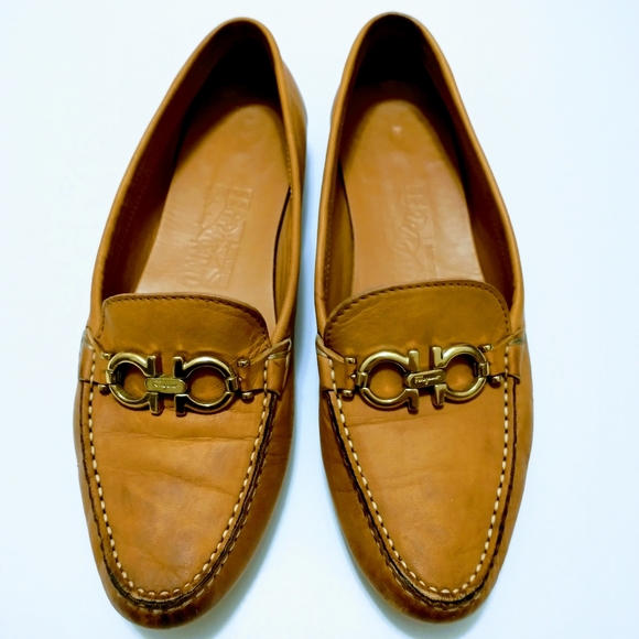 💥Offers Welc💥 💯 Authentic Salvatore Ferragamo (Made in Italy) Women's Loafers - Picture 3 of 15